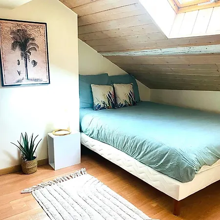 La-haut Apartman